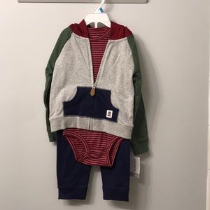 Carter’s 3-piece outifit- 24mo